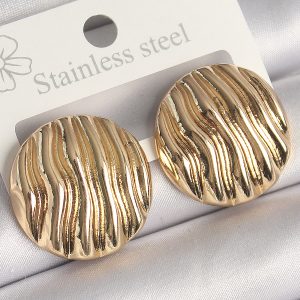 Pirinç Gold Renk İşlemeli Daire Plaka Model Kadın Küpe