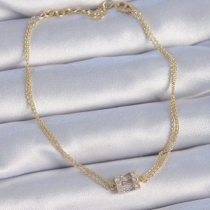 Pirinç Gold Renk Kare Zirkon Taşlı Kadın Bileklik