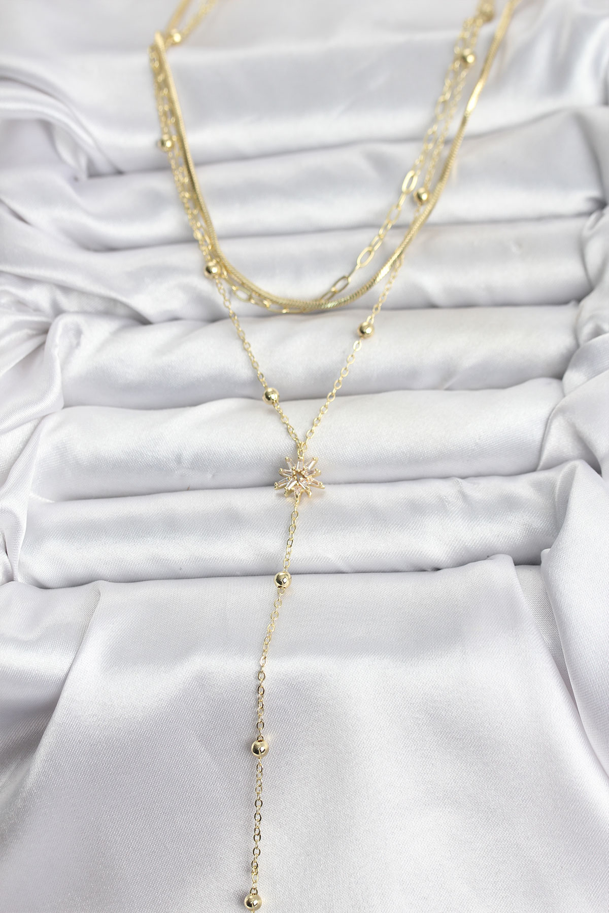 Pirinç Gold Renk Kutup Yıldızı Model Detaylı 3'lü Kombin Y Kadın Kolye