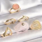 Pirinç Gold Renk Pembe Plastik Yüzük Model Daire Pembe Mine Yılan Detay 6'Lı Kadın Yüzük Seti