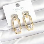 Pirinç Gold Renk Vintage Kadın Küpe