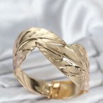 Pirinç Gold Renk Yaprak Model Kadın Bileklik