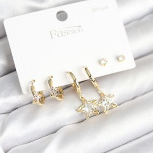 Pirinç Gold Renk Yıldız Model 925 Gümüş Çivili Kadın Küpe Seti