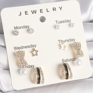 Pirinç Gold Renk Zirkon Taş Yıldız Detaylı İncili 7'Li Set Kadın Küpe Seti