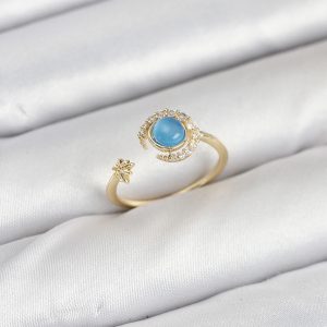 Pirinç Gold Renk Zirkon Taşlı Ay Yıldız Kadın Yüzük