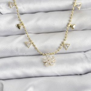 Pirinç Gold Renk Zirkon Taşlı Çiçek Model Kadın Kolye