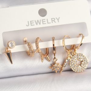 Pirinç Gold Renk Zirkon Taşlı Çoklu Figür Kadın Küpe Seti