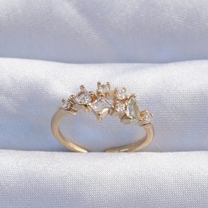 Pirinç Gold Renk Zirkon Taşlı Damla Detay Ayarlanabilir Yüzük