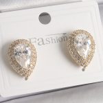 Pirinç Gold Renk Zirkon Taşlı Damla Model Kadın Küpe