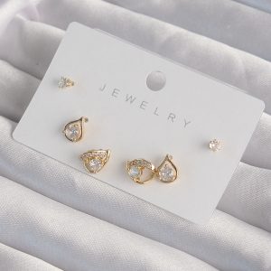 Pirinç Gold Renk Zirkon Taşlı Damla Model Küpe Seti