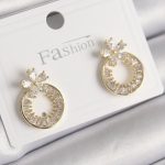 Pirinç Gold Renk Zirkon Taşlı Halka Model Çiçek Figür Kadın Küpe