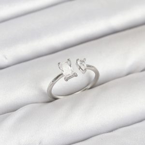 Pirinç Gold Renk Zirkon Taşlı Kadın Yüzük