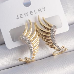 Pirinç Gold Renk Zirkon Taşlı Kanat Model Kadın Küpe