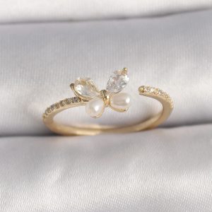 Pirinç Gold Renk Zirkon Taşlı Kelebek Mode İnci Detay Ayarlanabilir Yüzük