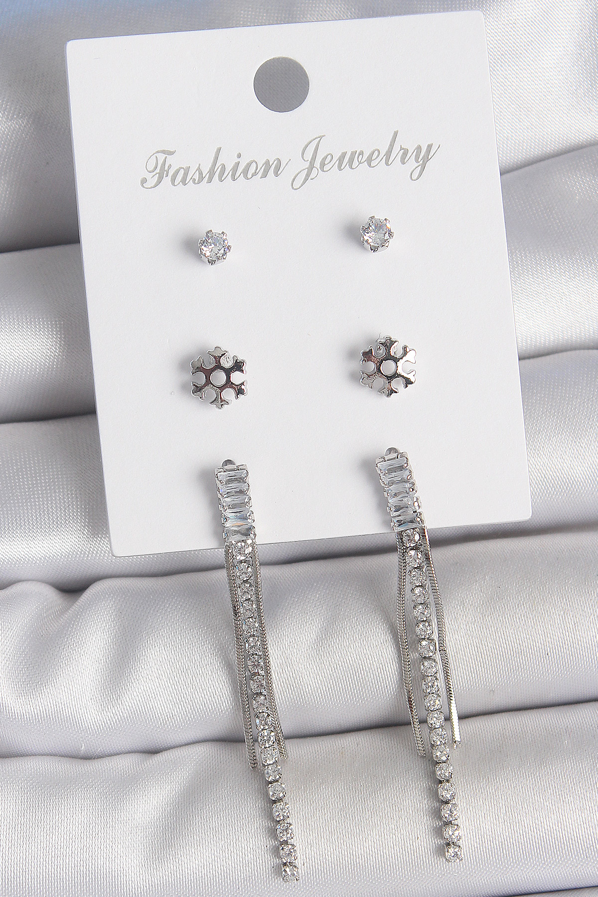 Pirinç Gold Renk Zirkon Taşlı Sallantılı Çiçek Detay 3 Çfit Kadın Küpe Seti