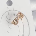 Pirinç Gold Renk Zirkon Taşlı Sonsuzluk Zincir Model Kadın Kıkırdak Küpe