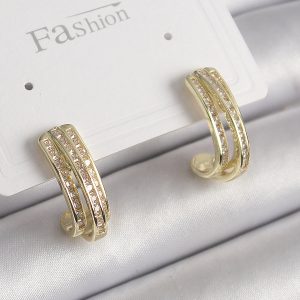 Pirinç Gold Renk Zirkon Taşlı Yarım Halka Model Kadın Küpe