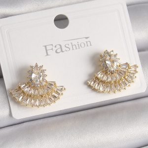 Pirinç Gold Renk Zirkon Taşlı Yelpaze Model Kadın Küpe