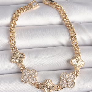 Pirinç Gold Renk Zirkon Taşlı Yonca Model Kadın Bileklik