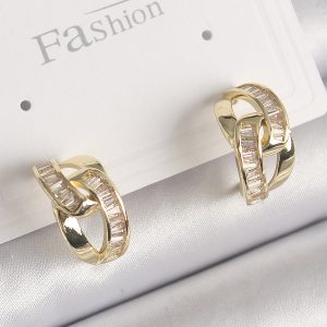 Pirinç Gold Renk Zirkon Taşlı Zincir Model Kadın Küpe