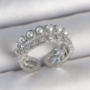 Pirinç Gümüş Renk 2'Li Sıra Zirkon Taşlı Ve İncili Ayarlanabilir Kadın Yüzük