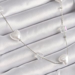 Pirinç Gümüş Renk Beyaz İnci Kalp Model Kadın Kolye