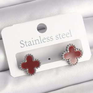 Pirinç Gümüş Renk Bordo Yonca Model Kadın Küpe