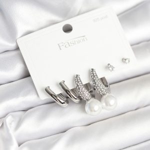 Pirinç Gümüş Renk İncili 925 Ayar Gümüş Çivi Kadın Küpe Seti