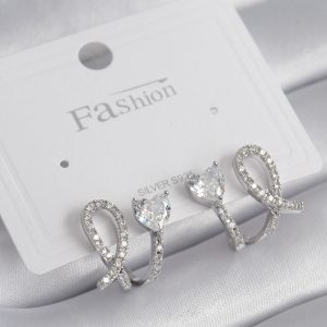 Pirinç Gümüş Renk Kalp Model Zirkon Taşlı Kadın Küpe