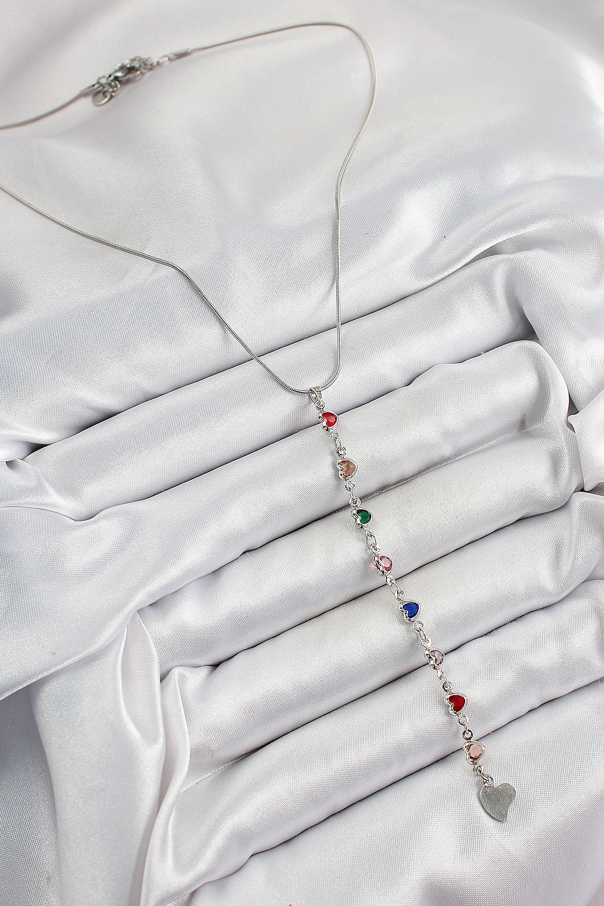 Pirinç Gümüş Renk Karışık Renk Zirkon Taşlı Kalpli Y Kadın Kolye