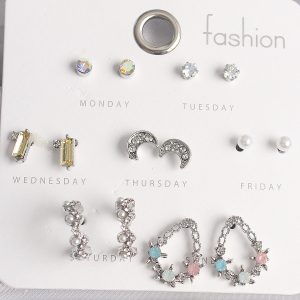 Pirinç Gümüş Renk Renkli Zirkon Taşlı Halka Damla Figür Hilal Detay 7 Çift Kadın Küpe Seti