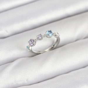 Pirinç Gümüş Renk Renkli Zirkon Taşlı Kadın Yüzük