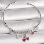 Pirinç Gümüş Renk Sallantı Kiraz Figür Kalp Detay Charm Kadın Bileklik