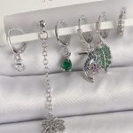 Pirinç Gümüş Renk Sallantı Zirkon Taşlı Ağaç Figür Çoklu Kadın Küpe Seti