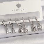 Pirinç Gümüş Renk Sallantı Zirkon Taşlı Damla Model Kadın Küpe Seti