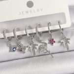 Pirinç Gümüş Renk Sallantı Zirkon Taşlı Deve Kuşu Figür Çoklu Kadın Küpe Seti