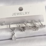 Pirinç Gümüş Renk Sallantı Zirkon Taşlı Halka Model Damla Taş Detay Kadın Küpe Seti