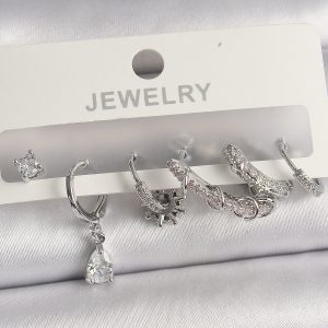 Pirinç Gümüş Renk Sallantı Zirkon Taşlı Halka Model Damla Taş Detay Kadın Küpe Seti