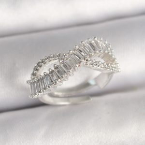 Pirinç Gümüş Renk Su Yolu Zirkon Taşlı Sonsuzluk Model Ayarlanabilir Kadın Yüzük