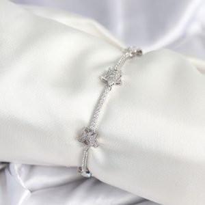 Pirinç Gümüş Renk Yıldız Model Kadın Bileklik