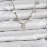 Pirinç Gümüş Renk Yonca Model Kadın Kolye