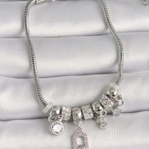 Pirinç Gümüş Renk Zincir Sallantı Zirkon Taşlı Messika Figür Yıldız Detay Kadın Bileklik