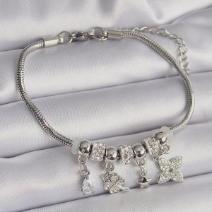 Pirinç Gümüş Renk Zincir Sallantı Zirkon Taşlı Yonca Figür Charm Bileklik