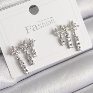 Pirinç Gümüş Renk Zirkon Taşlı 3'Lü Sallantı Yıldız Model Kadın Küpe