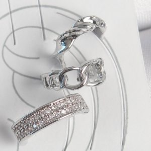 Pirinç Gümüş Renk Zirkon Taşlı 3'Lü Zincir Sarmal Model Kadın Kıkırdak Küpe