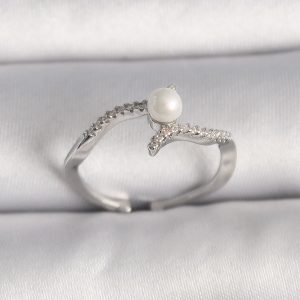 Pirinç Gümüş Renk Zirkon Taşlı Ayarlanabilir Yüzük