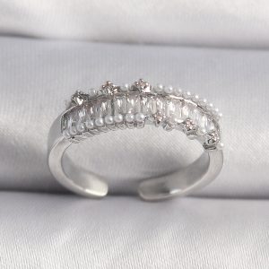 Pirinç Gümüş Renk Zirkon Taşlı İnci Detay VIP Seri Kadın Yüzük