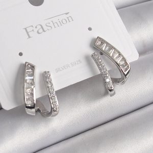 Pirinç Gümüş Renk Zirkon Taşlı Kadın Küpe