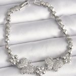 Pirinç Gümüş Renk Zirkon Taşlı Kelebek Figür Çiçek Zincir Model Kadın Bileklik