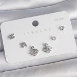 Pirinç Gümüş Renk Zirkon Taşlı Kuğu Model 925 Ayar Gümüş Çivi Kadın Küpe Seti